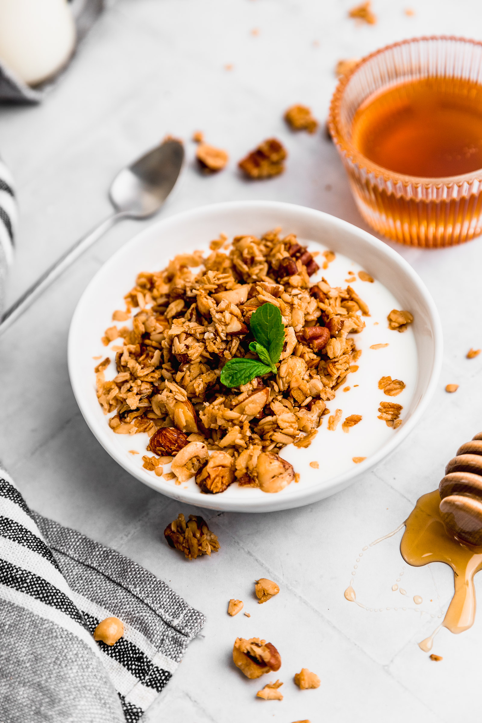 Granola with Nuts and Honey Bunches